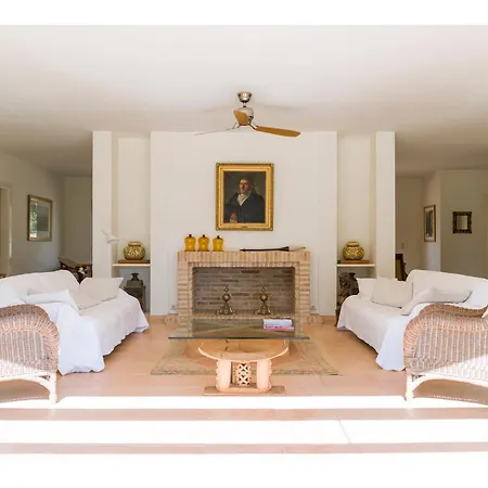 فيلة Villa Charles